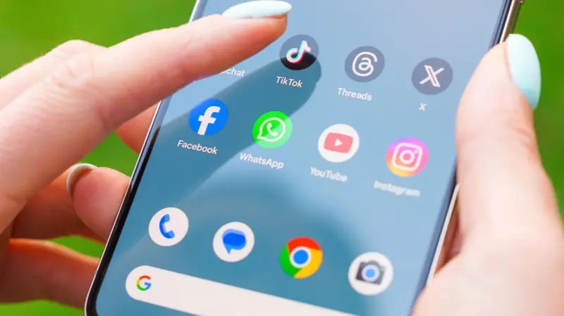 Nova lei faz Google, Meta e TikTok pagarem por notícias; entenda